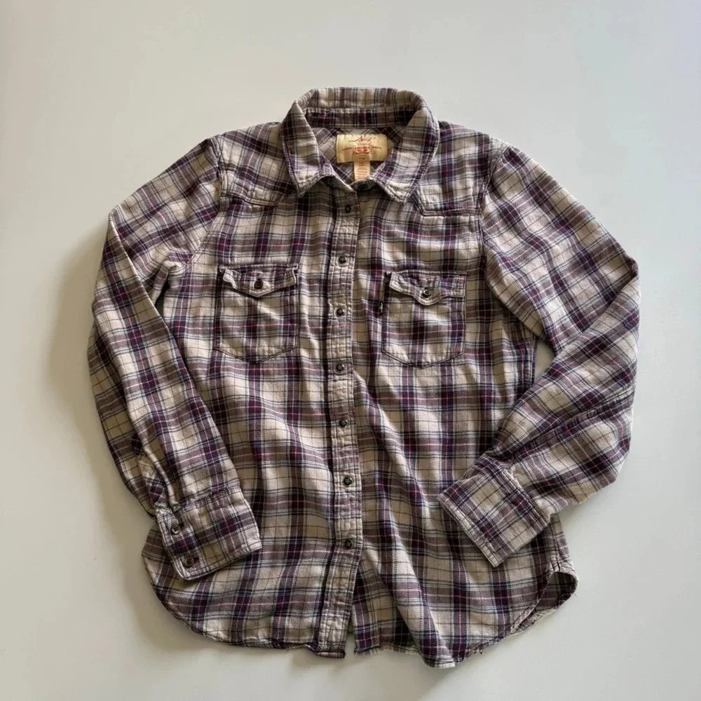 Levi’s-Plaid-Snap Button Up-Long Sleeve-Western Shirt-Women’s-M